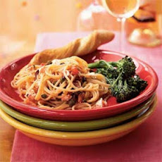 Spaghetti with Peppery No-Cook Tomato Sauce