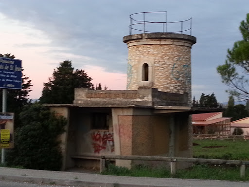 Jonquerettes Water Tower