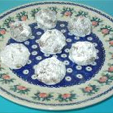 Brownie Balls (A.k.a. Pms Dessert!)