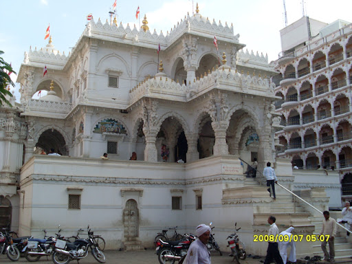 gadhada temple
