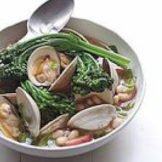 Clam Soup with Potatoes and Beans