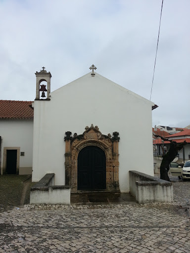Capela De É Vora De Alcobaça