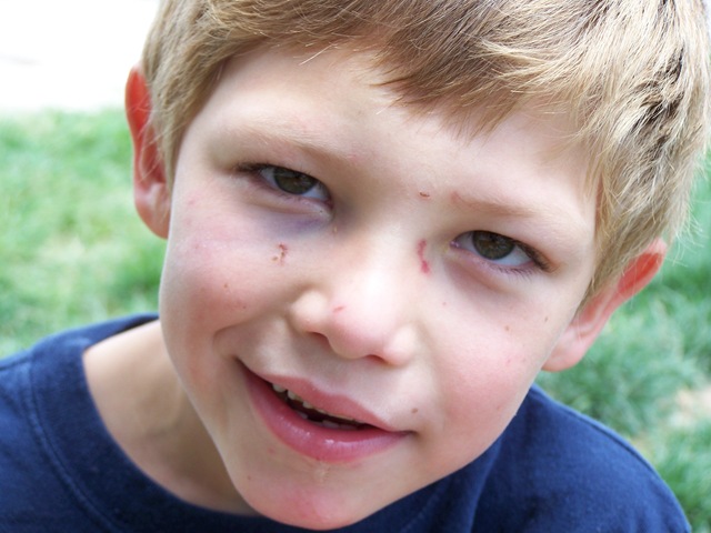 [08 16 08_2089[6].jpg]