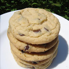 Big Thick Chocolate Chip Cookies