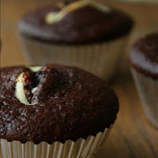 No Frosting Needed Cupcakes