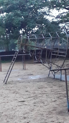 Rocket Construct In Play Ground