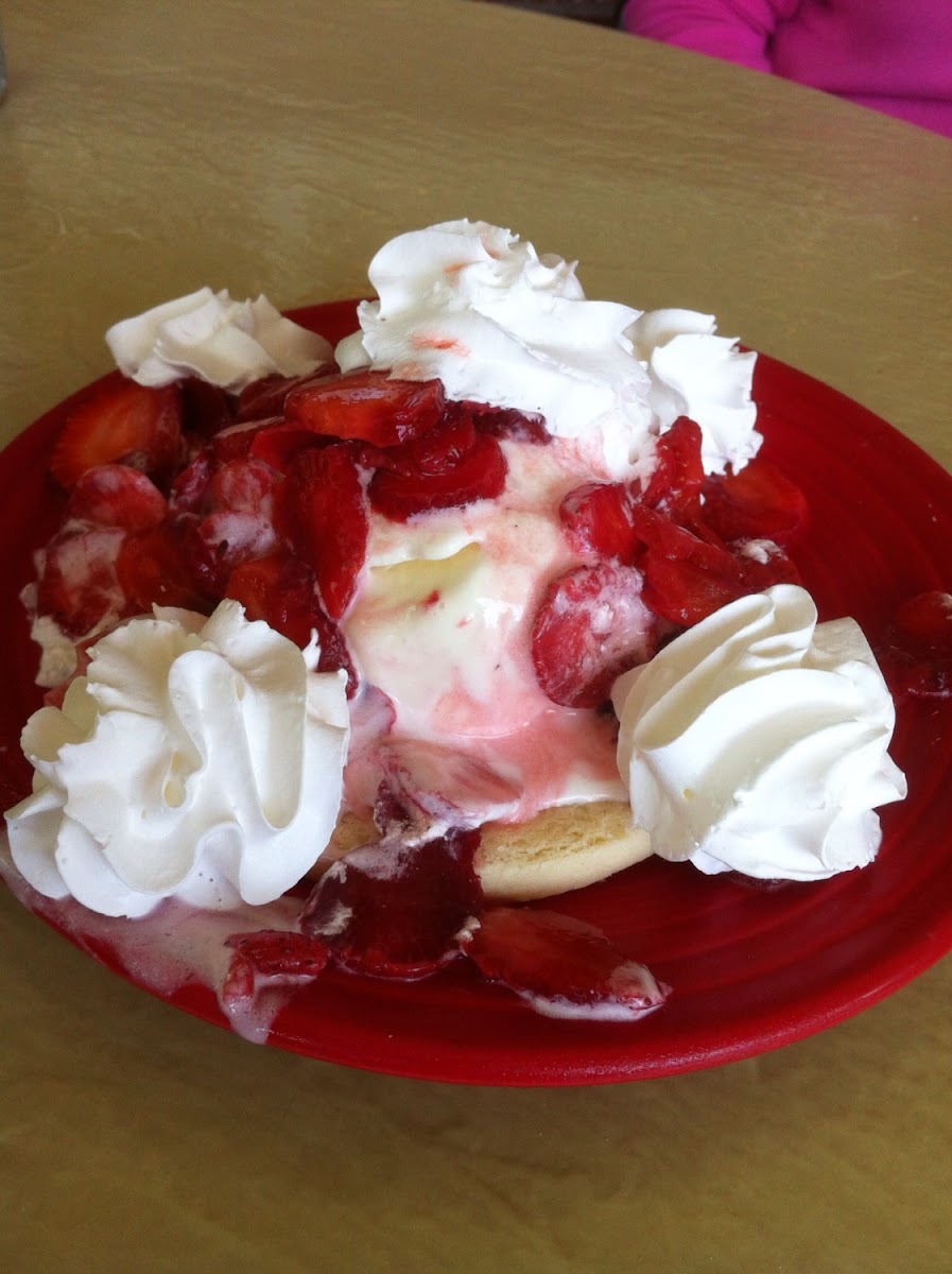This is a Gluten Free strawberry shortcake  that is to die for!!!  Arkansas strawberries with Dempse