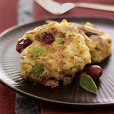 McCormick® Cranberry-Sage Mini Crab Cakes