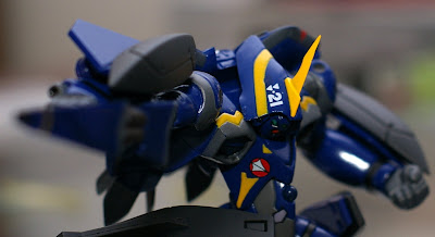 YF-21