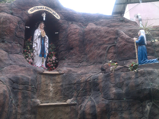 Mary Statue, St. Annie's Church, Nessapakkam