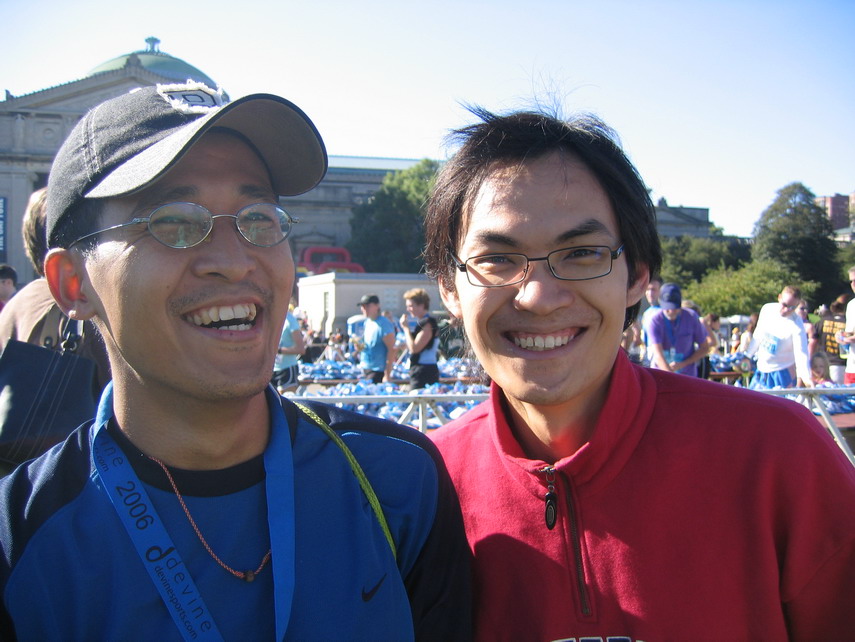 [2006-chicagohalfmarathon-0004.JPG]