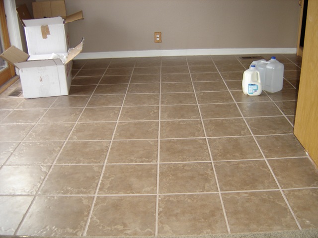 [Pictures of our House 005[2].jpg]
