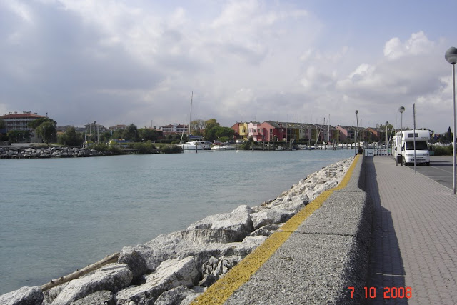 [Зображення: italia%20%28370%29.JPG]