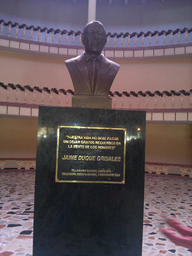 Estatua Jaime Duque