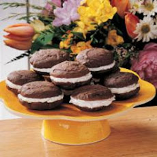 Old-Fashioned Whoopie Pies