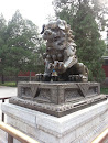 香山公园铜狮子