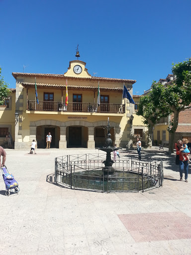 Ayuntamiento Madrigal