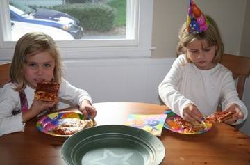 [partypizza[4].jpg]