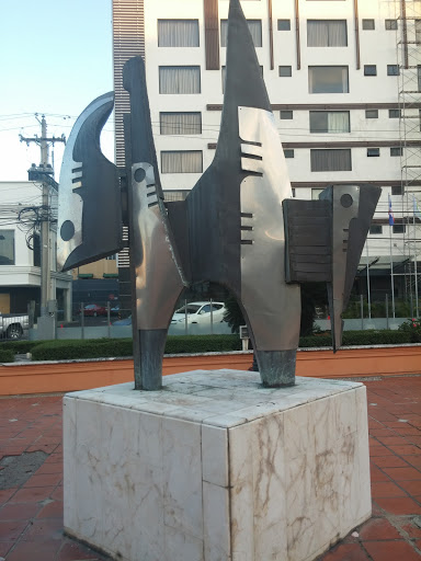 Estatua Metalica Bulevar 