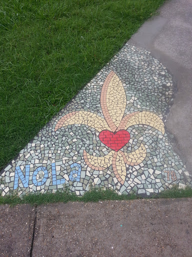 Fleur de Lis Heart Mosaic