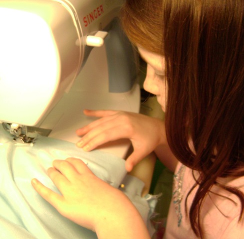[Sewing Maddy closeup from side[5].jpg]