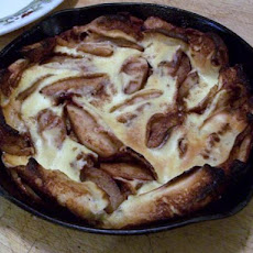 Johnny Jalapeno's Cast-Iron Apple Pancake