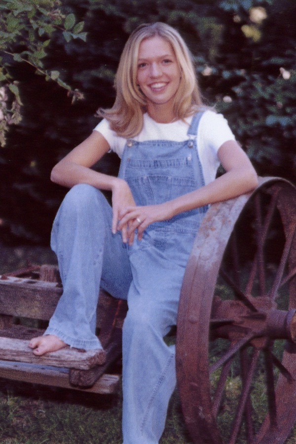 [Ashley[5].jpg]