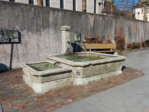 Brunnen Bei Der Katholischen Kirche Degersheim
