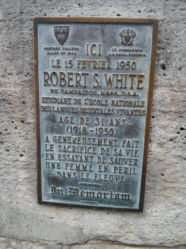 Robert S White Mémorial