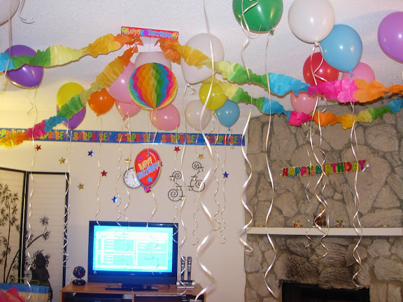 heang & vi did such a good job on the decorations!