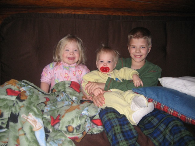 [CabinMem.weekend526Annes4thbday1832.jpg]