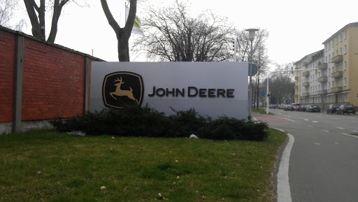 John Deere Tor 2