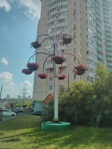 Russian Flag Tree 2