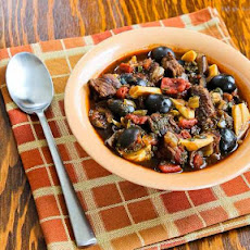 Slow Cooker Recipe for Mediterranean Beef Stew with Rosemary and Balsamic Vinegar