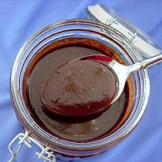 Rich and Creamy Hot Fudge Sauce