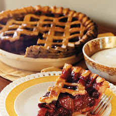Pear-Cranberry Pie with Faux Lattice