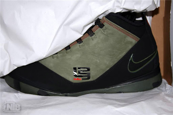 Army Zoom Soldier II Released at the House of Hoops