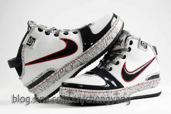 New Photos of the Olympic Nike Zoom LeBron VI 8216UWR8217