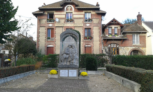 Monument aux Morts de Montlignon