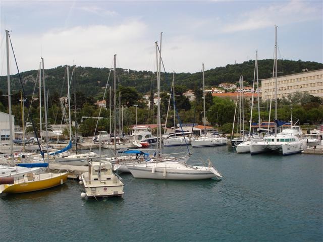 [DSC02154 (Small)[2].jpg]