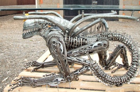 alien-furniture (6)