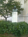 Statua Antonio De Tullio