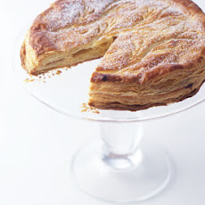 Puff Pastry Tart Filled with Almond Cream