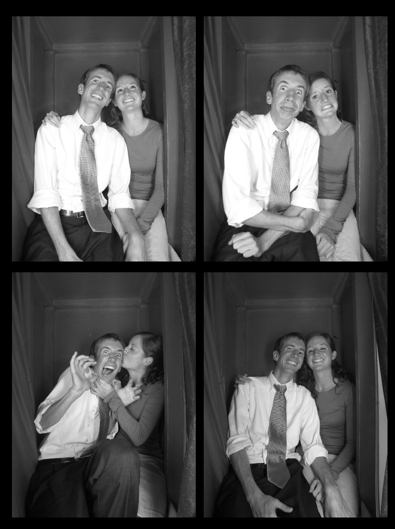 [REDCHEESE-PHOTO-BOOTH-291-20080809-EBR-995BF-5[5].jpg]