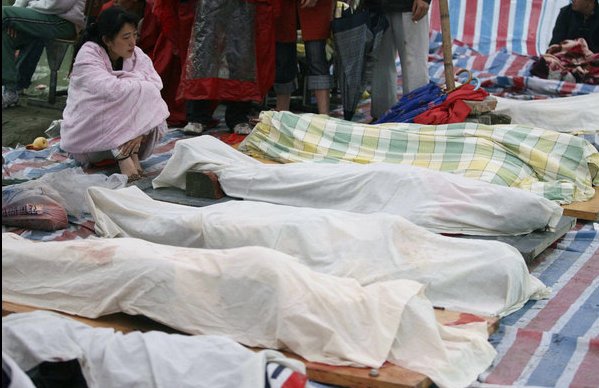 http://lh6.ggpht.com/kevin4show/SCmJc0b1CXI/AAAAAAAABPw/Ntv-3yuRrVg/s800/ev4cp1.jpg