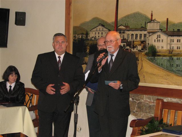 http://lh6.ggpht.com/kolozablocie/SNknhB0ggQI/AAAAAAAAApU/9TZfHRpoQ4M/s800/IMG_0076.JPG