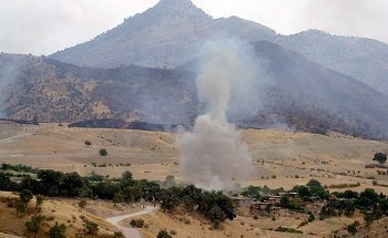 [iran bomb kurdistan pjak[4].jpg]