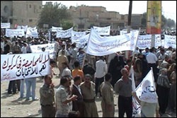 [kerkukte_secim_yasa_protesto3[2].jpg]