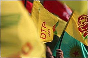 [dtp_bayragi2005[1][3].jpg]