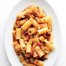 Rigatoni with Chunky Vegetable Sauce